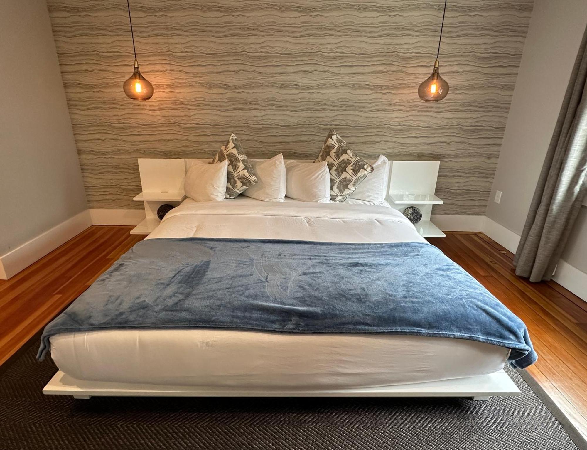 Entire Modern 7 Unit 7 Bath Boutique Inn Νιούπορτ Εξωτερικό φωτογραφία