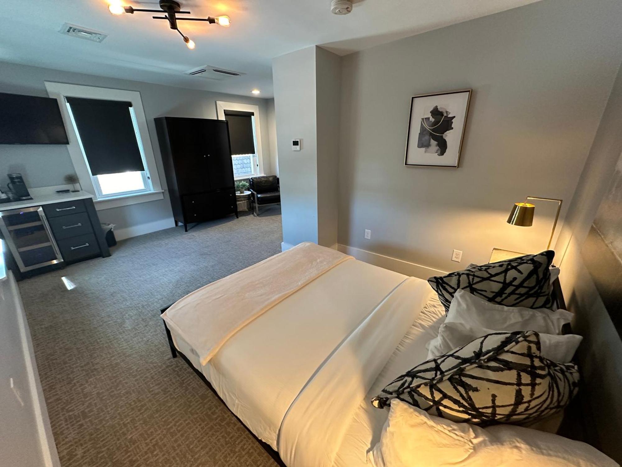 Entire Modern 7 Unit 7 Bath Boutique Inn Νιούπορτ Εξωτερικό φωτογραφία
