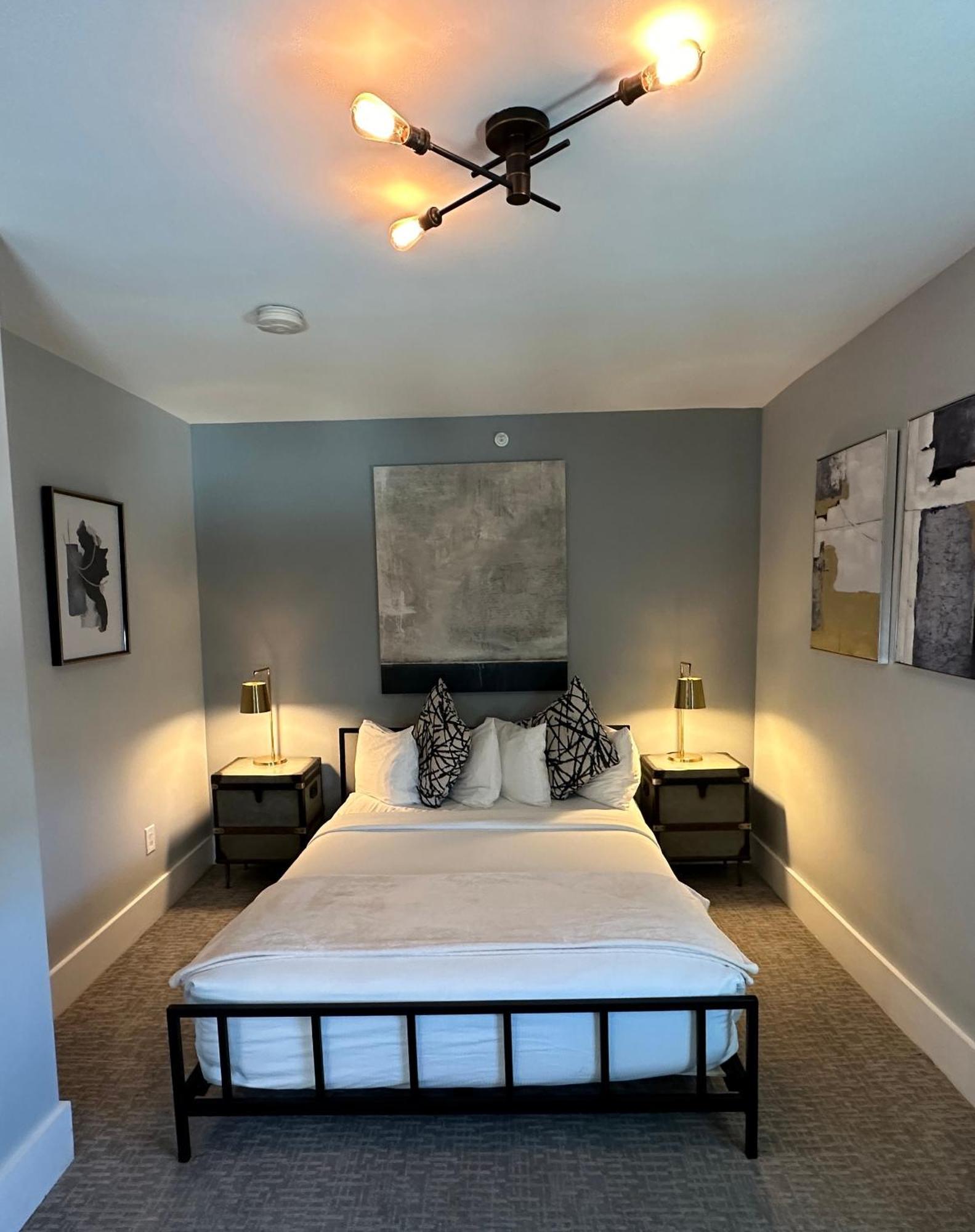 Entire Modern 7 Unit 7 Bath Boutique Inn Νιούπορτ Εξωτερικό φωτογραφία