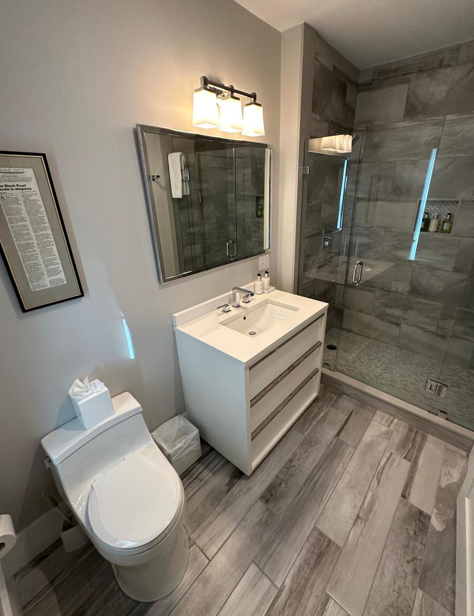 Entire Modern 7 Unit 7 Bath Boutique Inn Νιούπορτ Εξωτερικό φωτογραφία