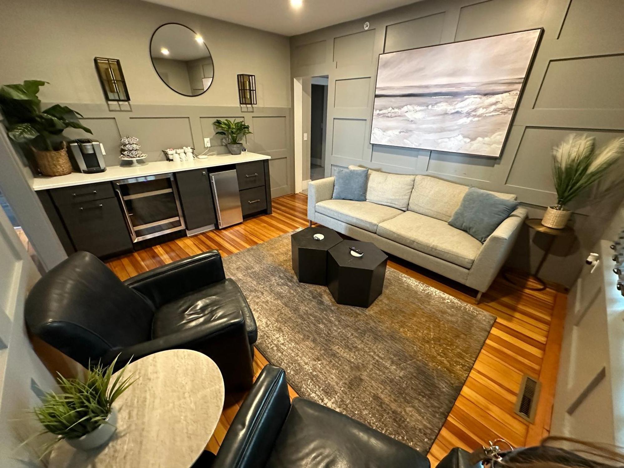 Entire Modern 7 Unit 7 Bath Boutique Inn Νιούπορτ Εξωτερικό φωτογραφία